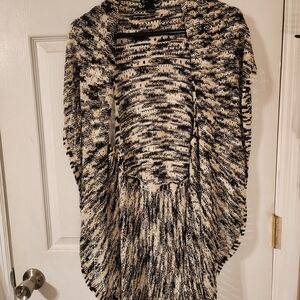 New Directions Black and Cream Poncho